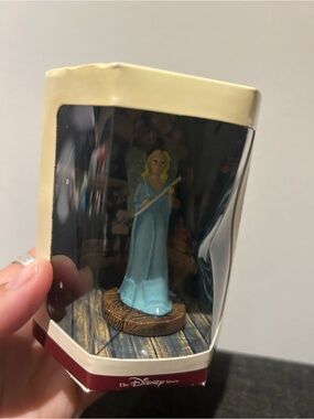 Disney TINY KINGDOM Pinocchio 1940 Blue Ferry Figurine NIB